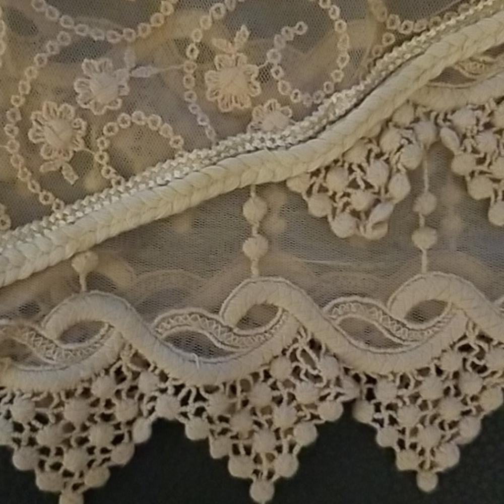 Chico's vintage vest, beige lace. S/M - Picture 4 of 6